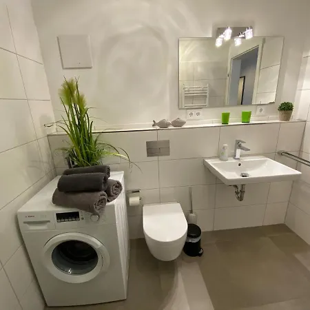 Fewo Reeder's Nest Hafenwohnung, 2 Zi By Seeblick Ferien Lägenhet Olpenitz
